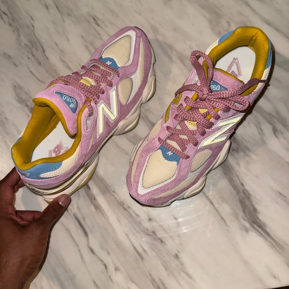 New Balance 9060 pink and blue trainers #NewBalance - Picture 5 of 7